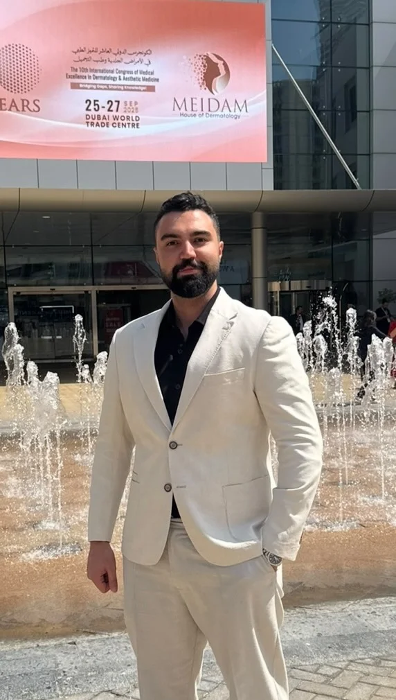 دکتر اریا رضایی | پزشک زیبایی