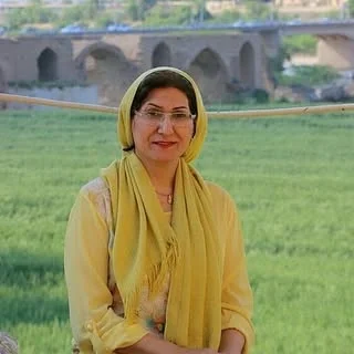 کلاش (گیوه) مهربانو