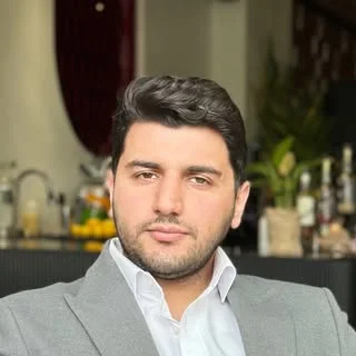 دکتر امیر ملایی